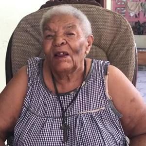 Meet your Posher, Hilda luz